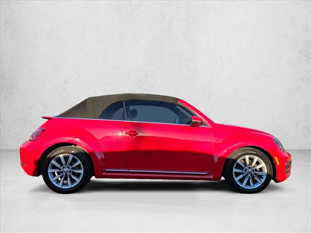 2018 Volkswagen Beetle Convertible S photo 4