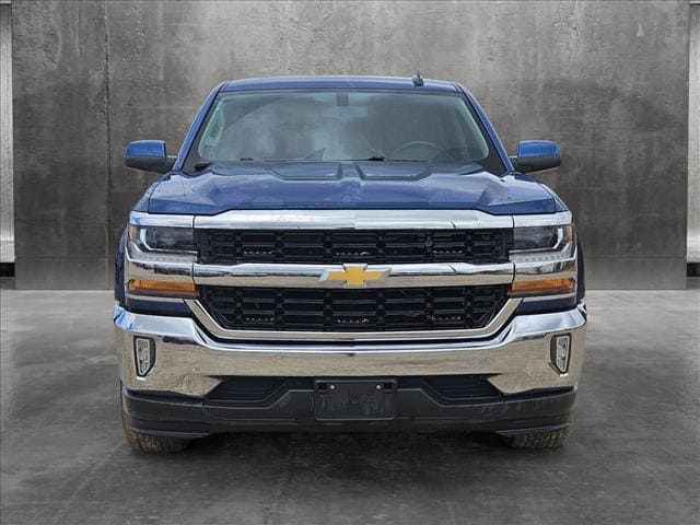 Used 2018 Chevrolet Silverado 1500 LT with VIN 3GCPCREC3JG499550 for sale in Waco, TX