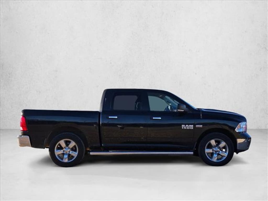 Used 2016 Ram 1500 SLT Truck Crew Cab
