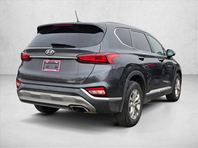 2020 Hyundai Santa Fe SE photo 3