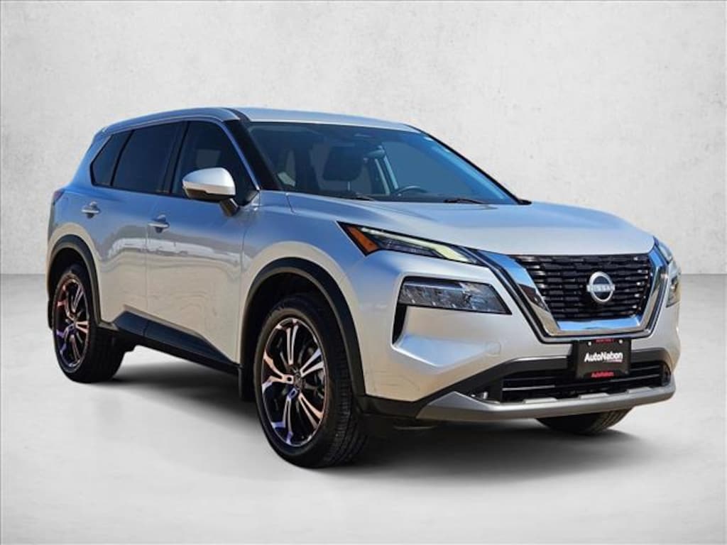 Used 2022 Nissan Rogue SV SUV