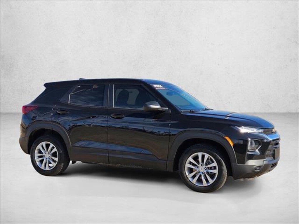Used 2023 Chevrolet Trailblazer LS SUV