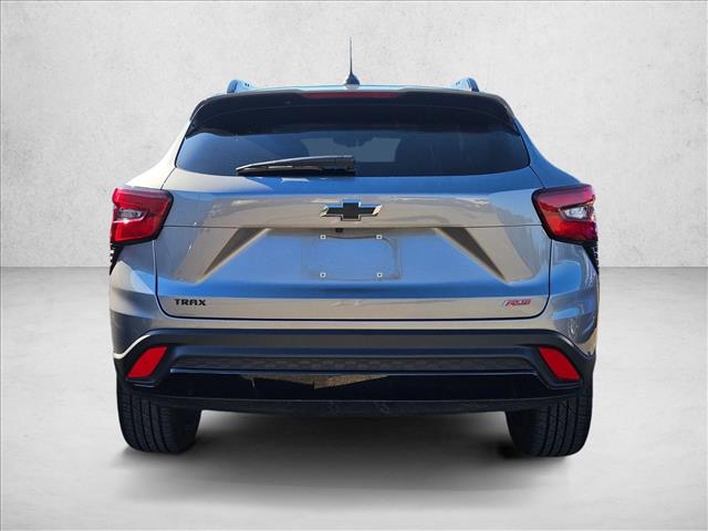 2024 Chevrolet Trax photo 3