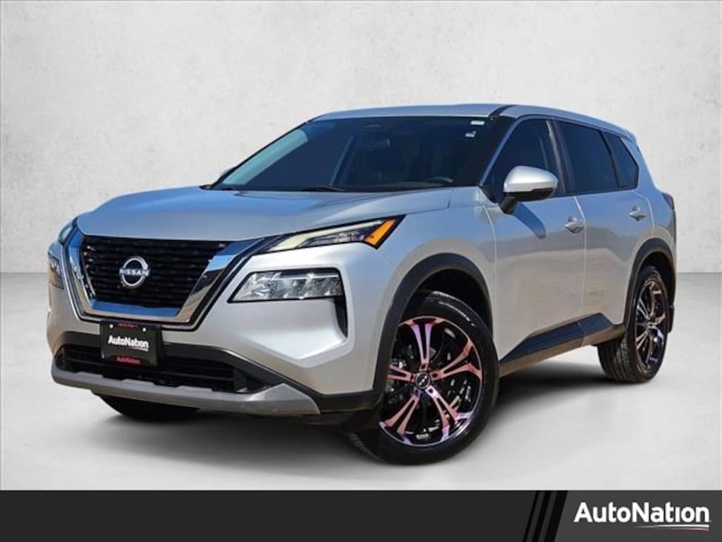 Used 2022 Nissan Rogue SV SUV