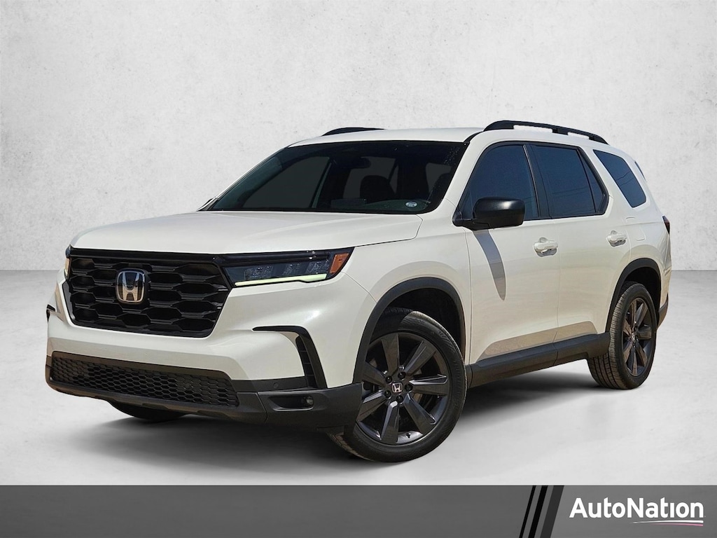 Used 2025 Honda Pilot Sport SUV