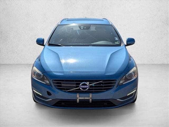 Used 2015 Volvo V60 Platinum with VIN YV140MEM5F1262484 for sale in Hialeah, FL