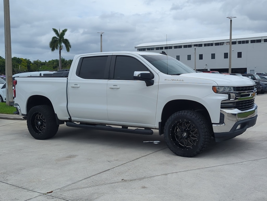 Used 2019 Chevrolet Silverado 1500 LT Truck Crew Cab