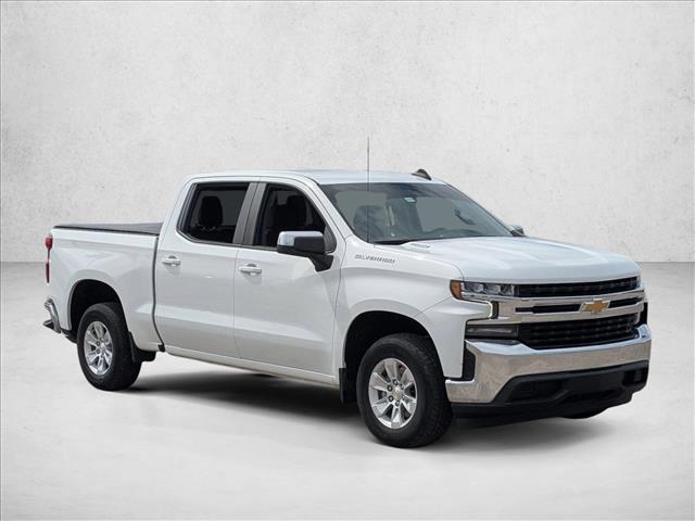 2022 Chevrolet Silverado 1500 LT photo 3