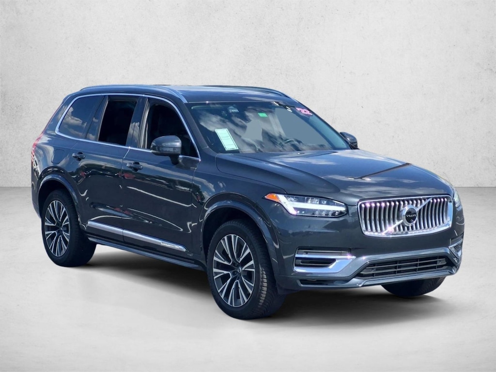 Certified 2022 Volvo XC90 Recharge Plug-In Hybrid Inscription Expression SUV
