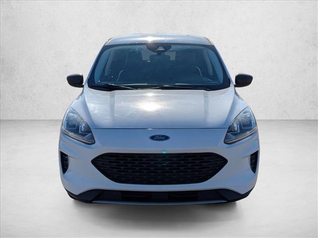2021 Ford Escape S photo 2