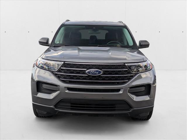 2021 Ford Explorer XLT photo 2
