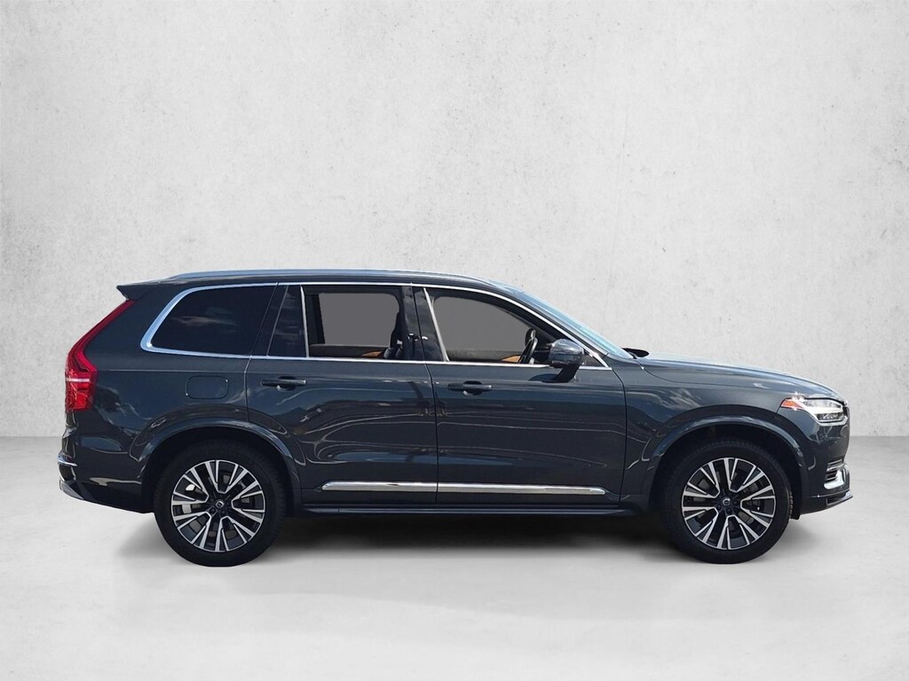 Certified 2022 Volvo XC90 Recharge Plug-In Hybrid Inscription Expression SUV