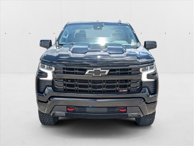 2024 Chevrolet Silverado 1500 LT Trail Boss photo 2