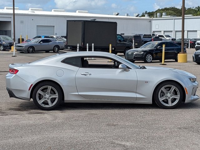 2016 Chevrolet Camaro 1LT photo 4