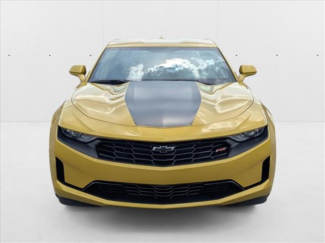 2024 Chevrolet Camaro 1LT photo 2