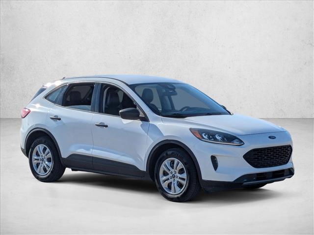 2021 Ford Escape S photo 3