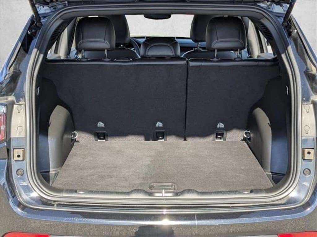 Used 2024 Jeep Compass Latitude SUV