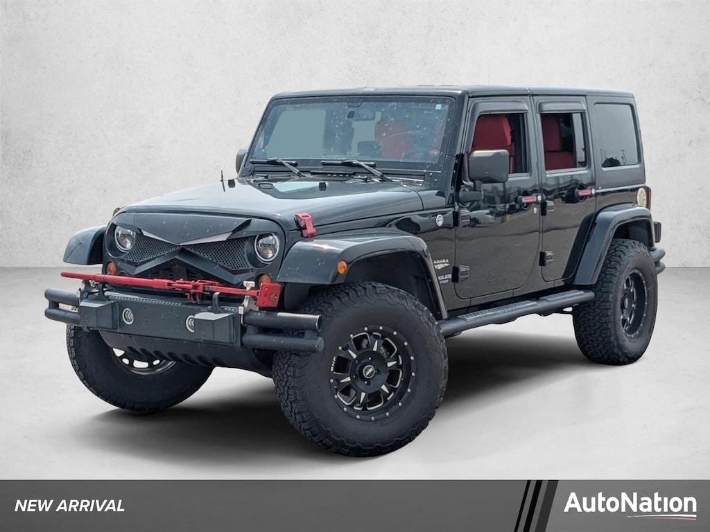 Used 2013 Jeep Wrangler Unlimited Sahara SUV