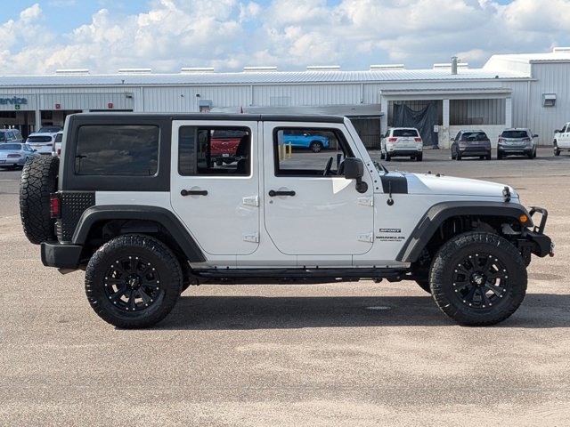 2016 Jeep Wrangler Unlimited Sport photo 4