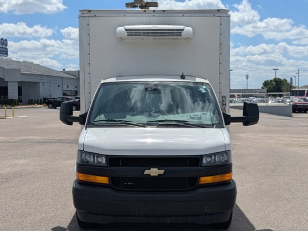 Used 2024 Chevrolet Express Cutaway Truck
