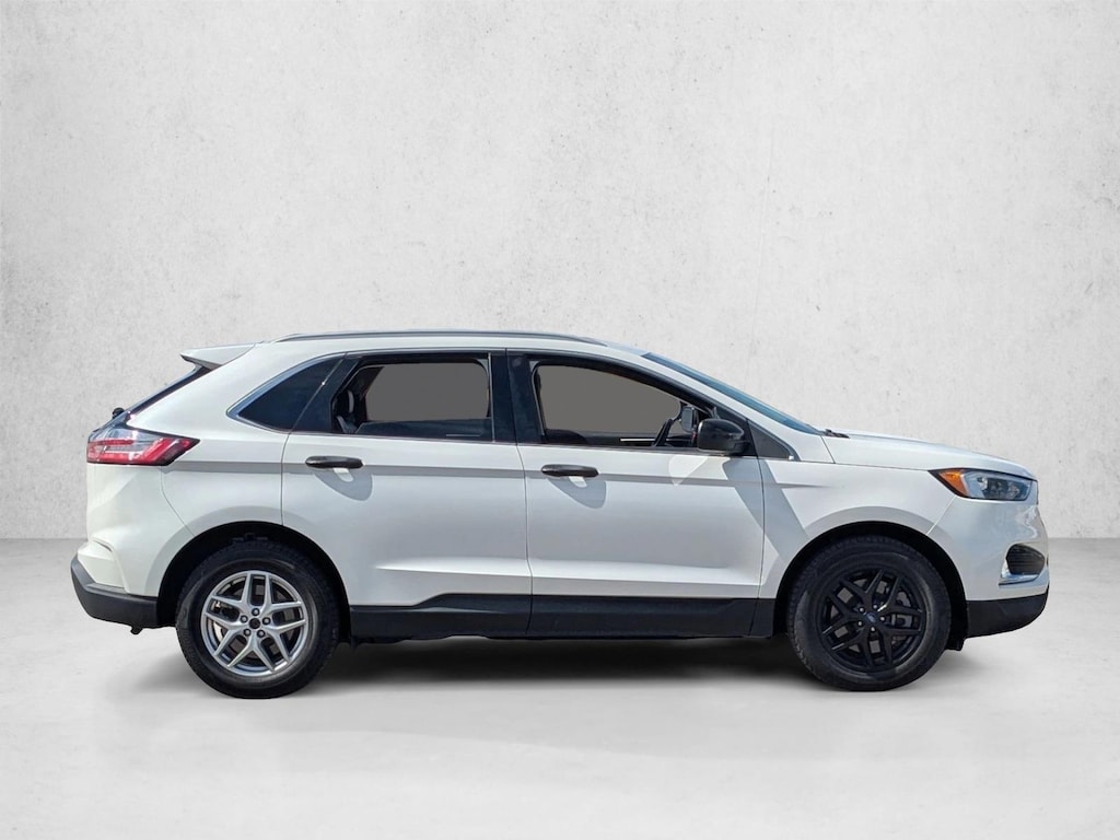 Used 2022 Ford Edge SEL SUV