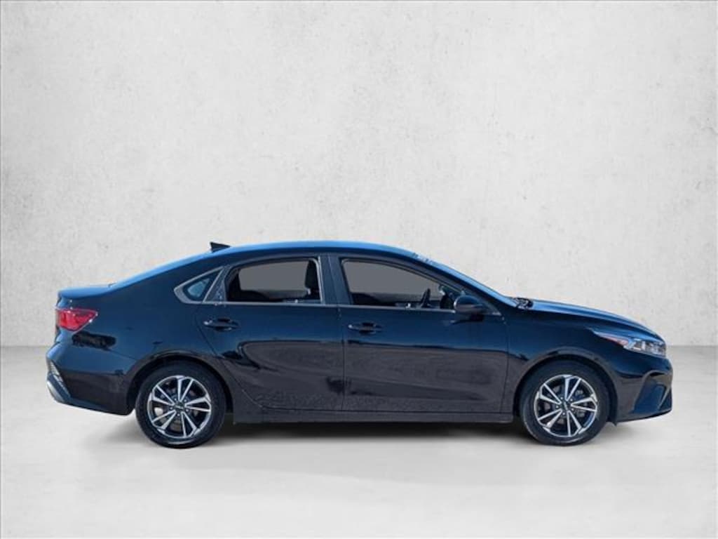 Used 2023 Kia Forte LXS Sedan