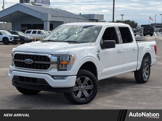 2021 Ford F-150 XLT's photo