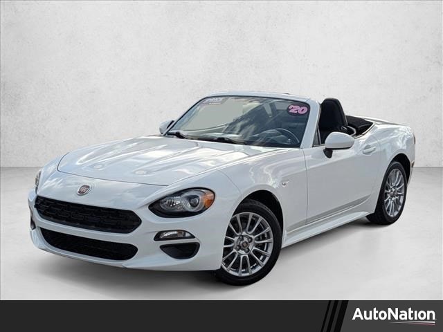 2020 FIAT 124 Spider Classica's photo