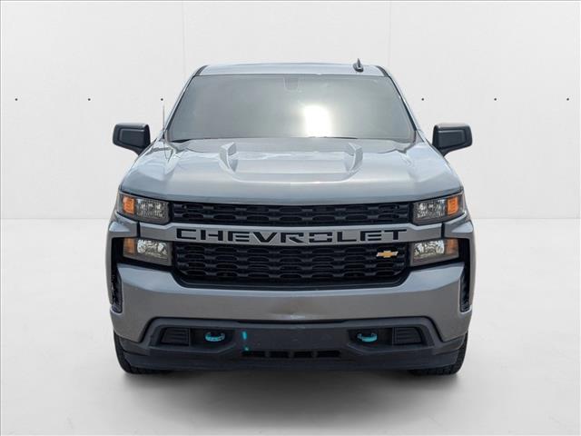 2021 Chevrolet Silverado 1500 Custom photo 2