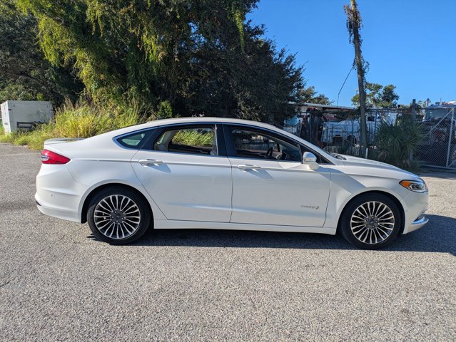 2017 Ford Fusion Hybrid Titanium photo 2