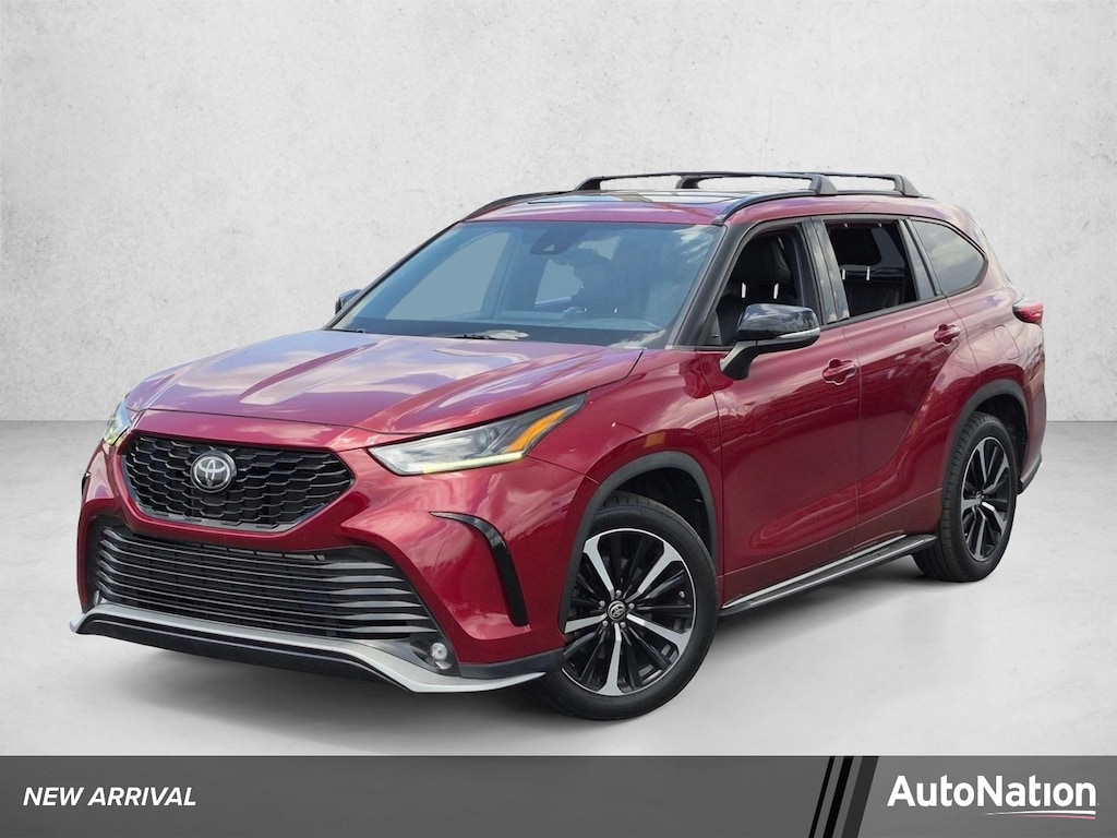 Used 2022 Toyota Highlander XSE SUV