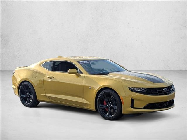 2024 Chevrolet Camaro 1LT photo 3