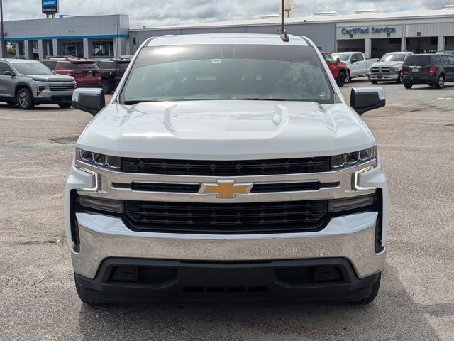 2022 Chevrolet Silverado 1500 LT photo 2