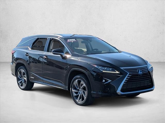 2018 Lexus RX 450hL Luxury photo 3