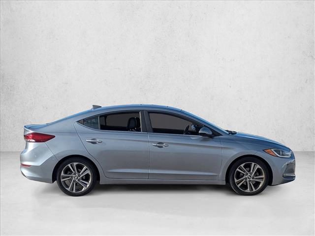 2017 Hyundai Elantra Limited photo 4