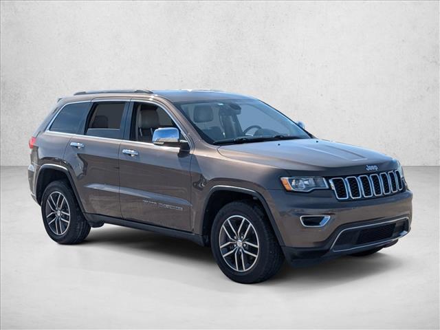 2017 Jeep Grand Cherokee Limited photo 3