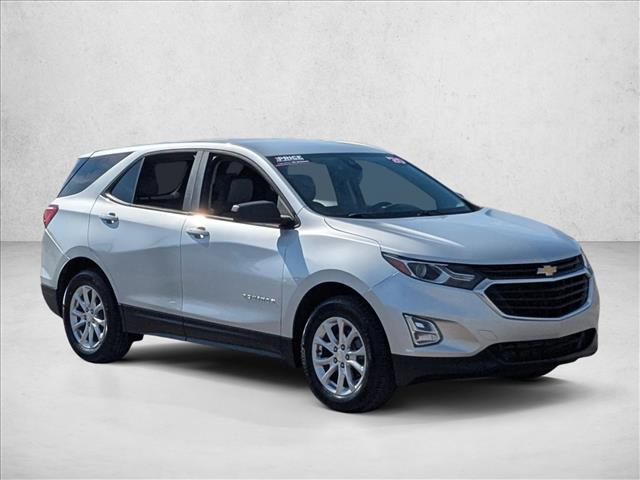 2020 Chevrolet Equinox LS photo 2