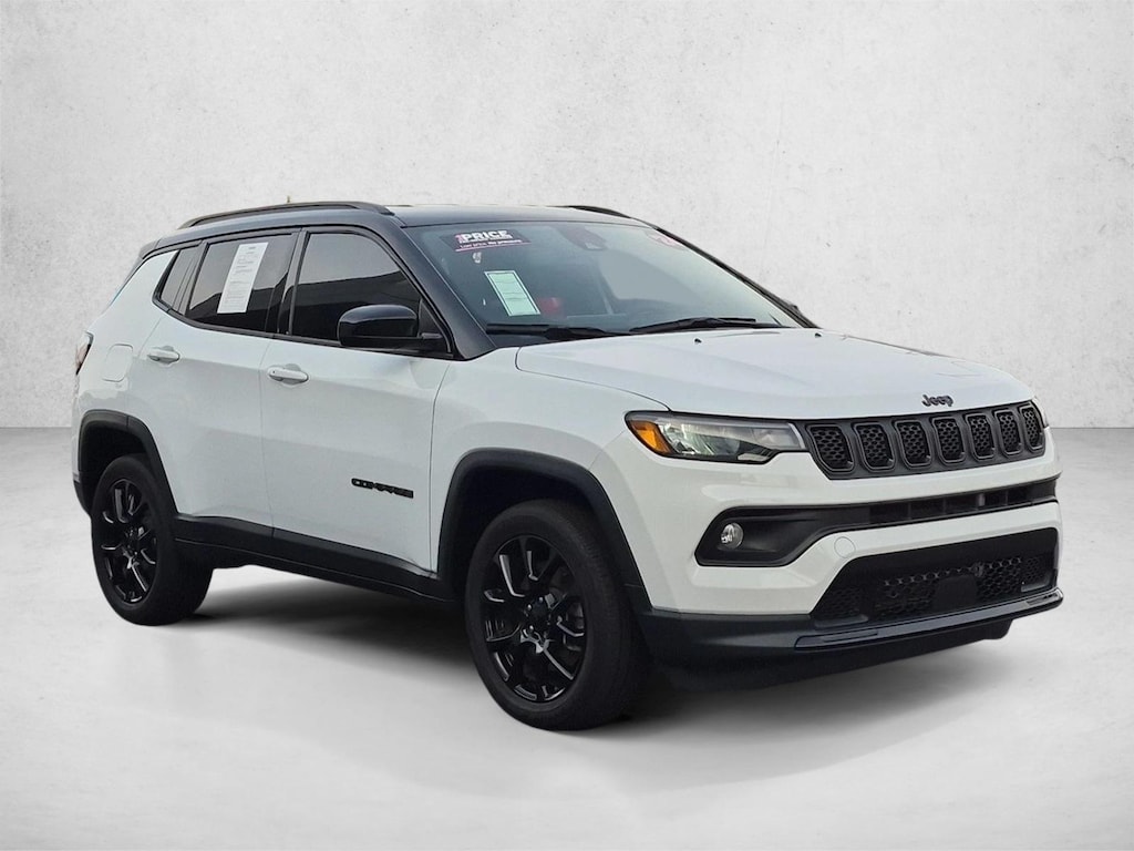 Used 2024 Jeep Compass Latitude SUV