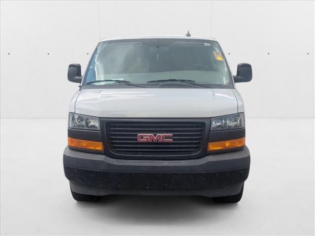 2023 Gmc Savana 2500 Cargo photo 2
