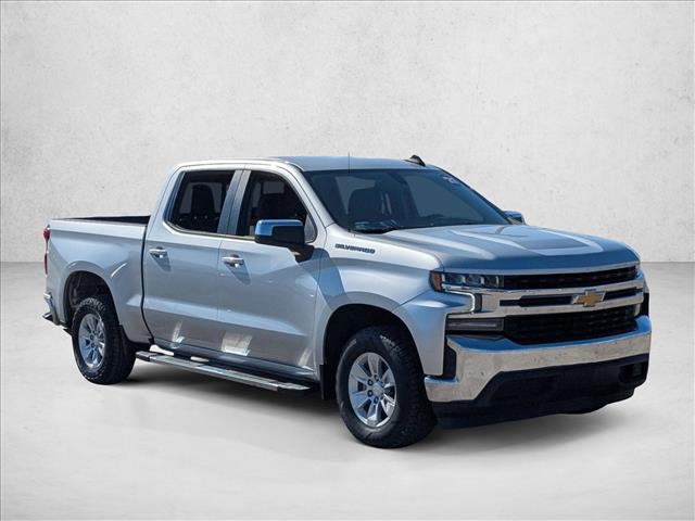 2021 Chevrolet Silverado 1500 LT photo 3