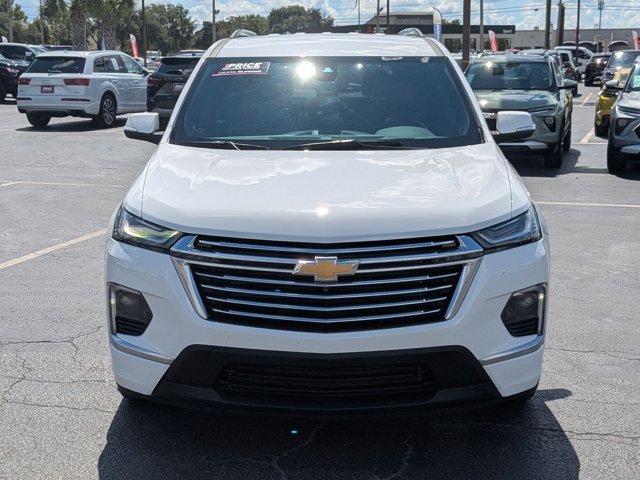 2023 Chevrolet Traverse Premier photo 2
