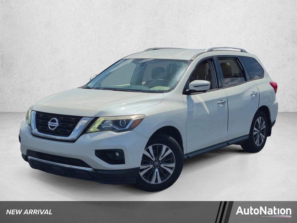 Used 2017 Nissan Pathfinder SL SUV