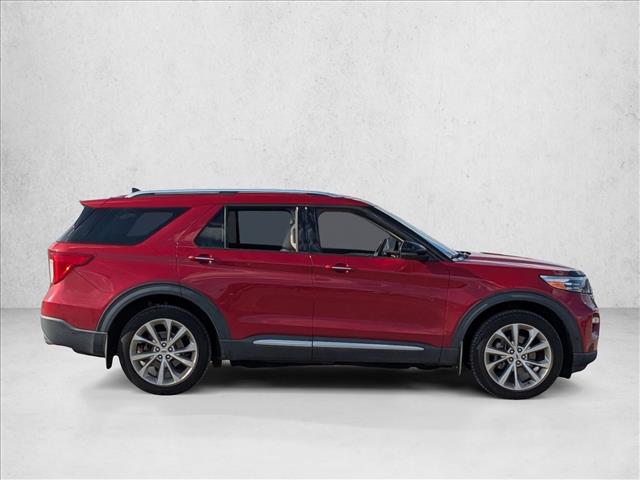 2021 Ford Explorer Platinum photo 2