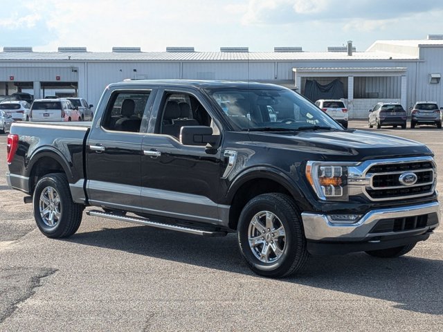 2021 Ford F-150 XLT photo 3