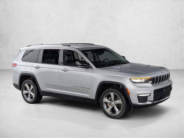 2021 Jeep Grand Cherokee Limited photo 3