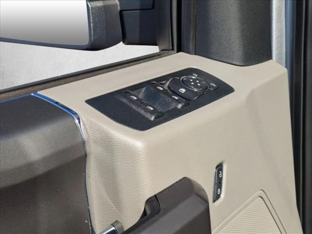 Used 2020 Ford F-150 XLT Truck SuperCrew Cab