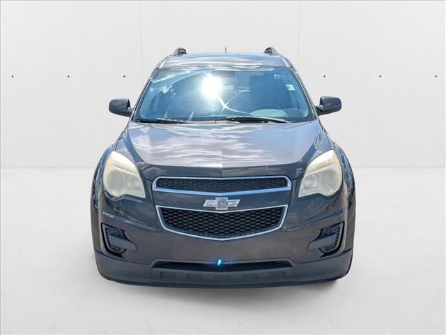 2015 Chevrolet Equinox LT photo 2
