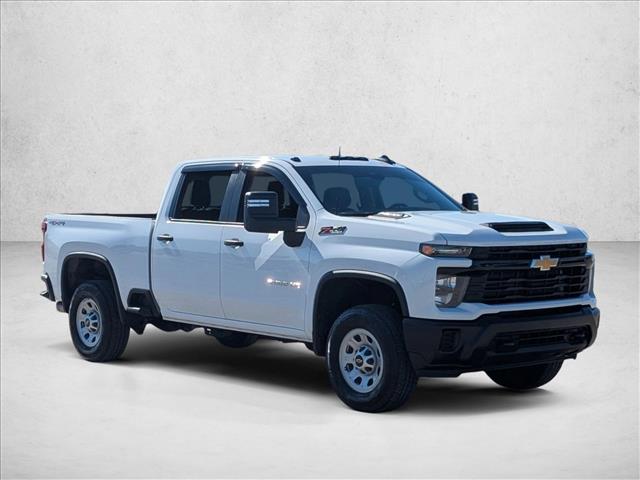 2025 Chevrolet Silverado 2500HD Work Truck photo 2