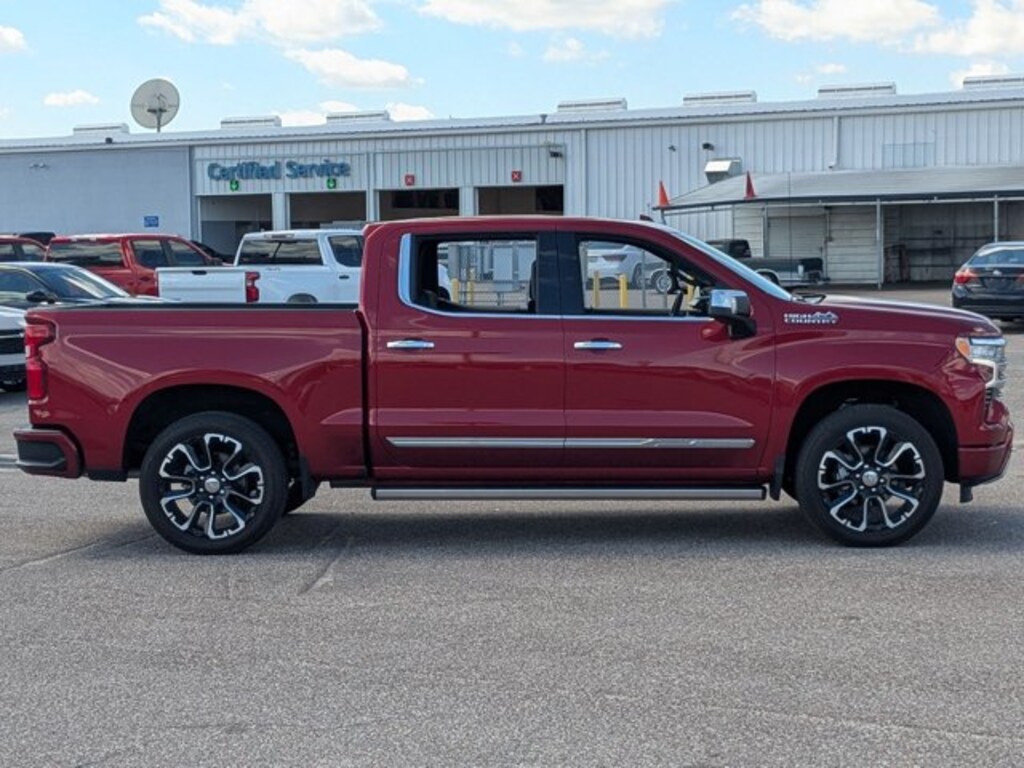Used 2024 Chevrolet Silverado 1500 High Country Truck Crew Cab