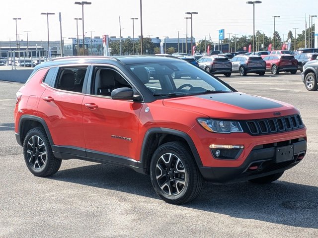 2021 Jeep Compass Trailhawk photo 2